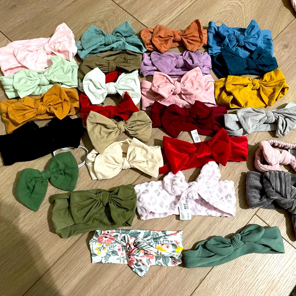 Bundle of assorted baby girl headband bows